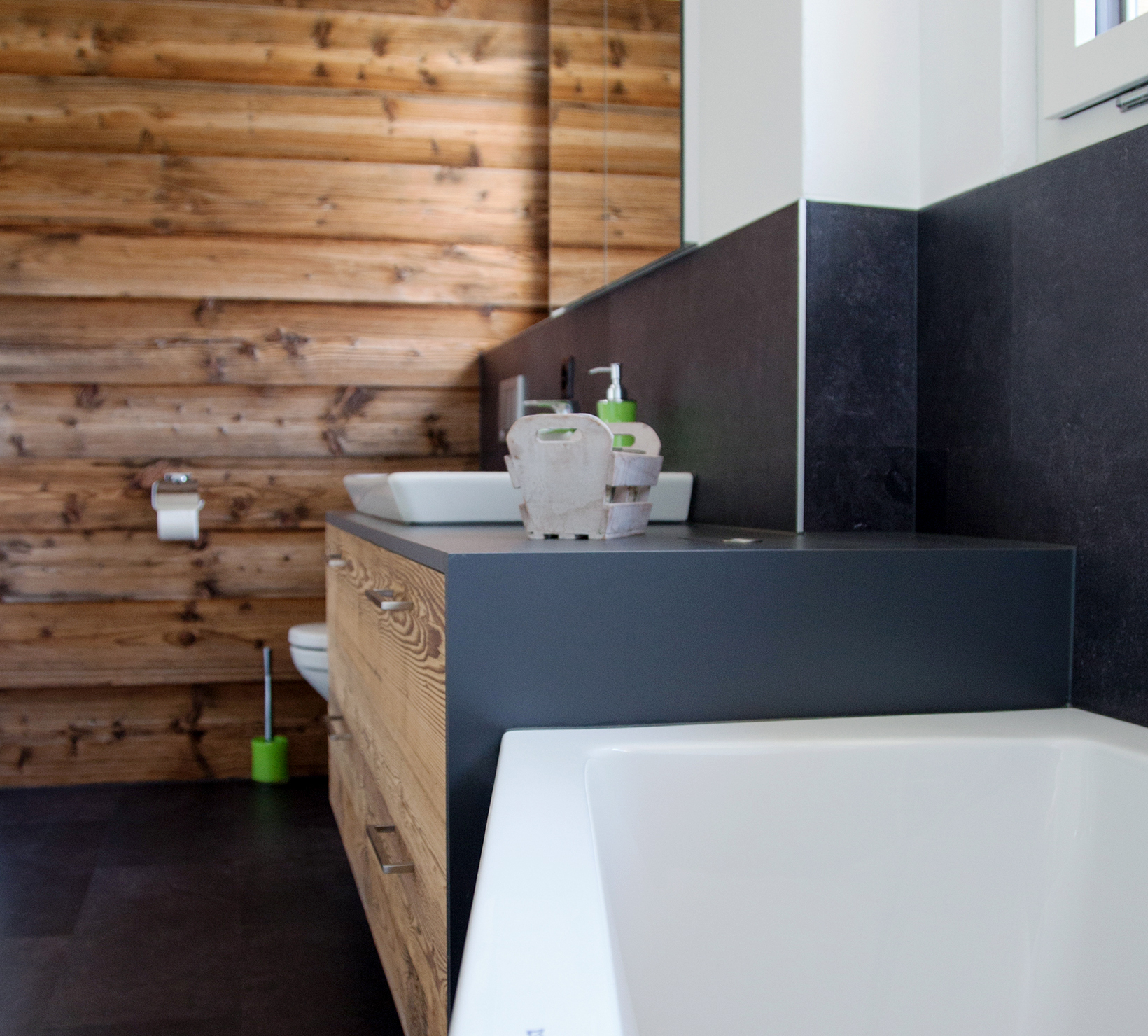 arento ag_nachhaltige architektur_Plusenergiehaus_Naturbaustoffe_Holzhaus_Recylingbaustoffe.jpg