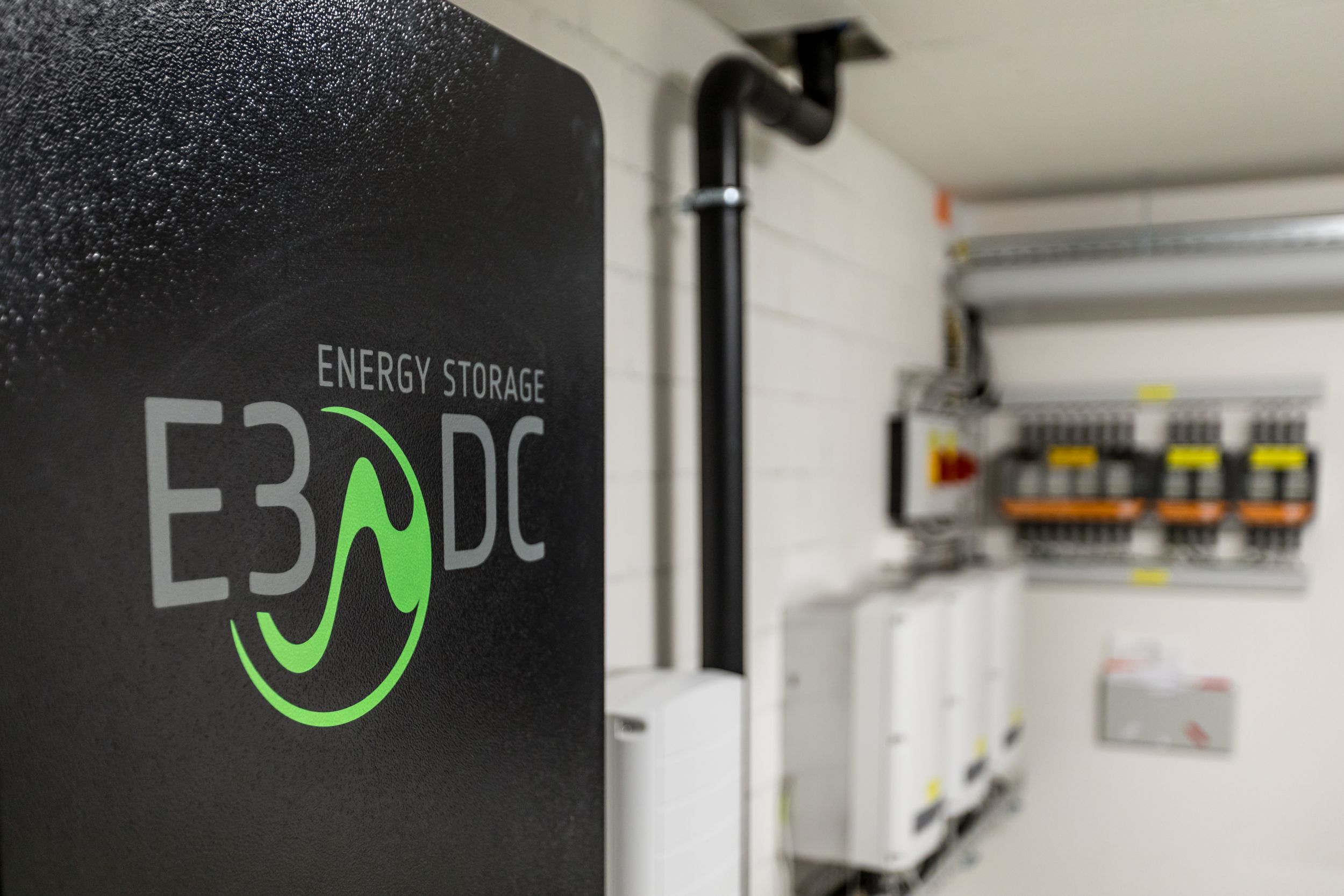 arento ag_SonneparkPLUS_Battariespeicher E3DC.jpg