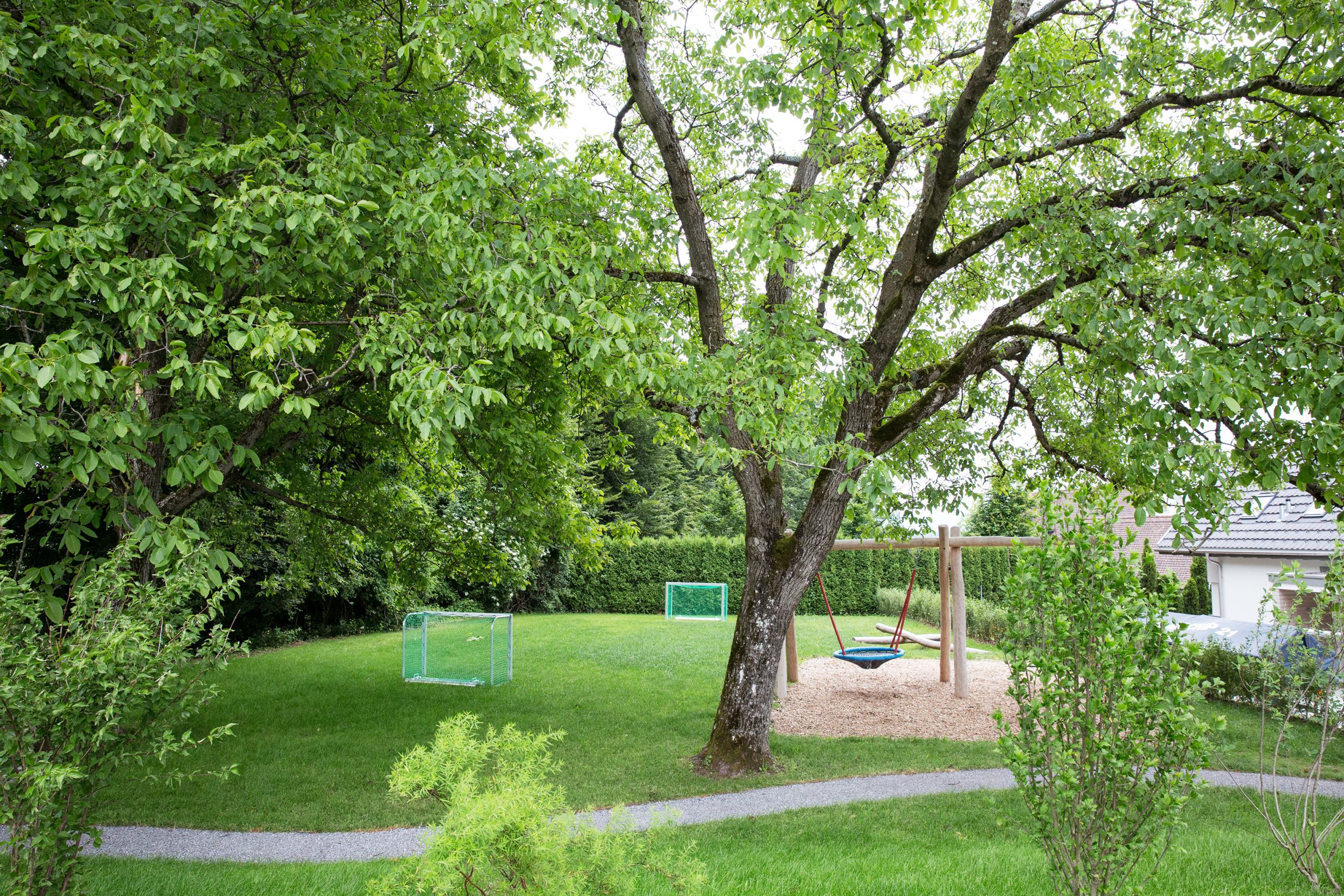 arento ag_nachhaltige architektur_Überbauung Blumenberg_Umgebung Spielplatz.jpg