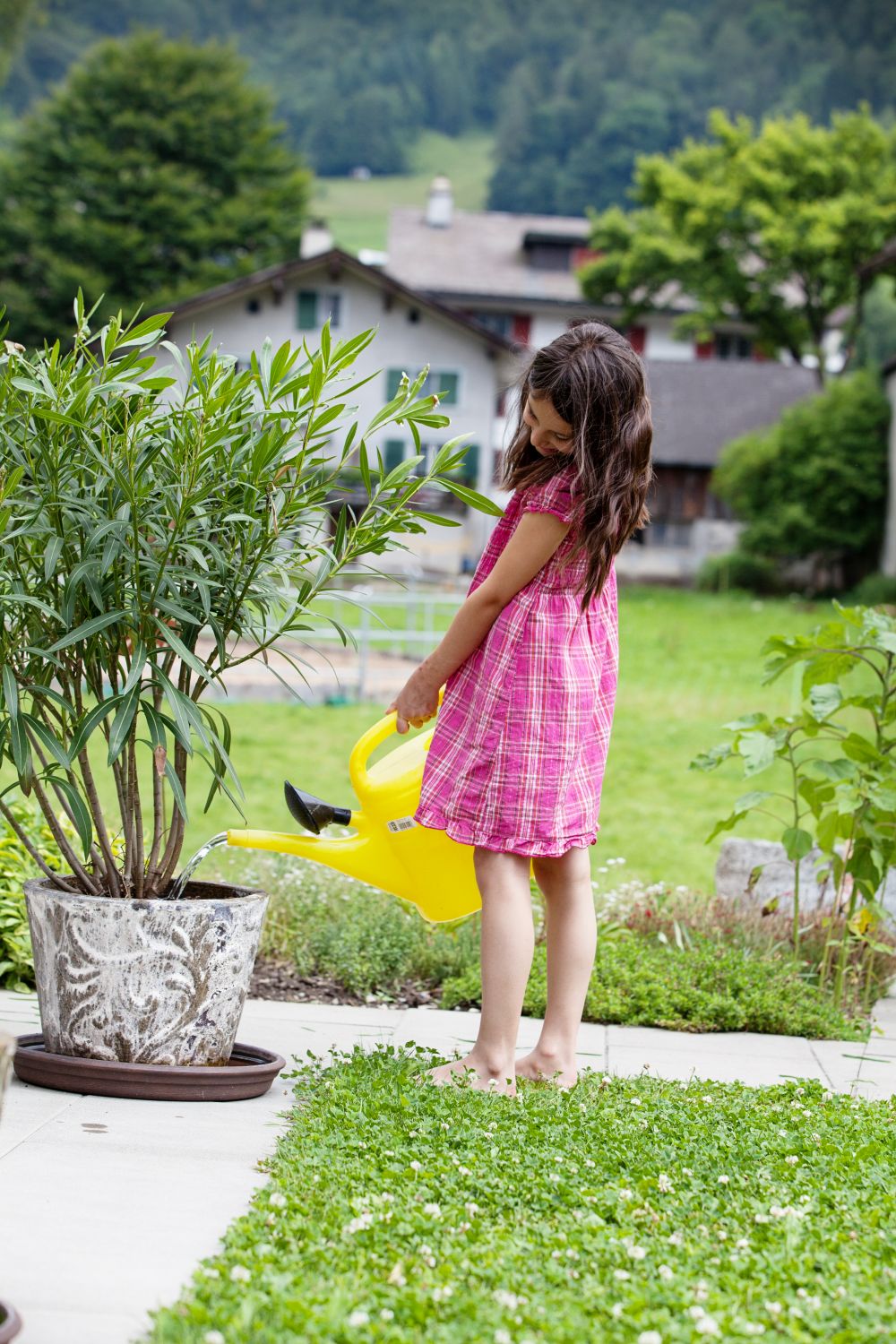 arento ag_nachhaltige architektur_Klimagerecht bauen_Gartenarbeiten.jpg