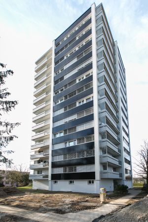 arento ag - nachhaltige architektur_Solarfassade_Baustelle_Fassadensanierung.jpg