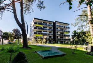 arento ag_nachhaltige architektur_SonneparkPLUS_Abendsonne Solarhaus.jpg