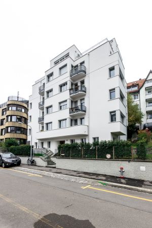 arento ag_nachhaltige architektur_Aufstockung Modernisierung MFH Stutz_Fassade Strasse rechts 2.jpg