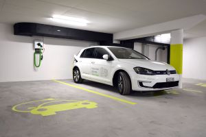 arento ag_nachhaltige architektur_SonneparkPLUS_Ladestationen.JPG